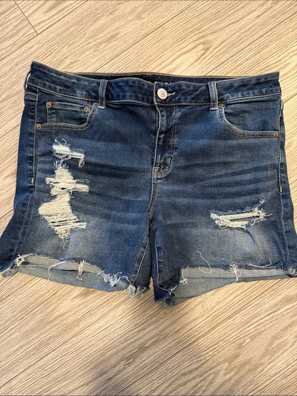 American Eagle Distressed Dark Blue Denim